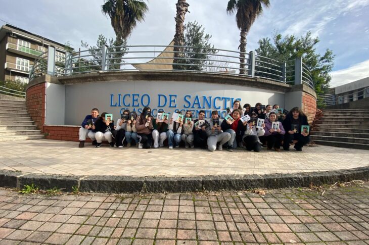 libro aperto 2